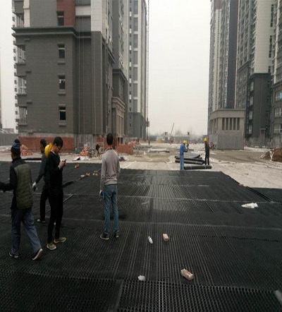 巴中逸景新城项目排水板工程案例